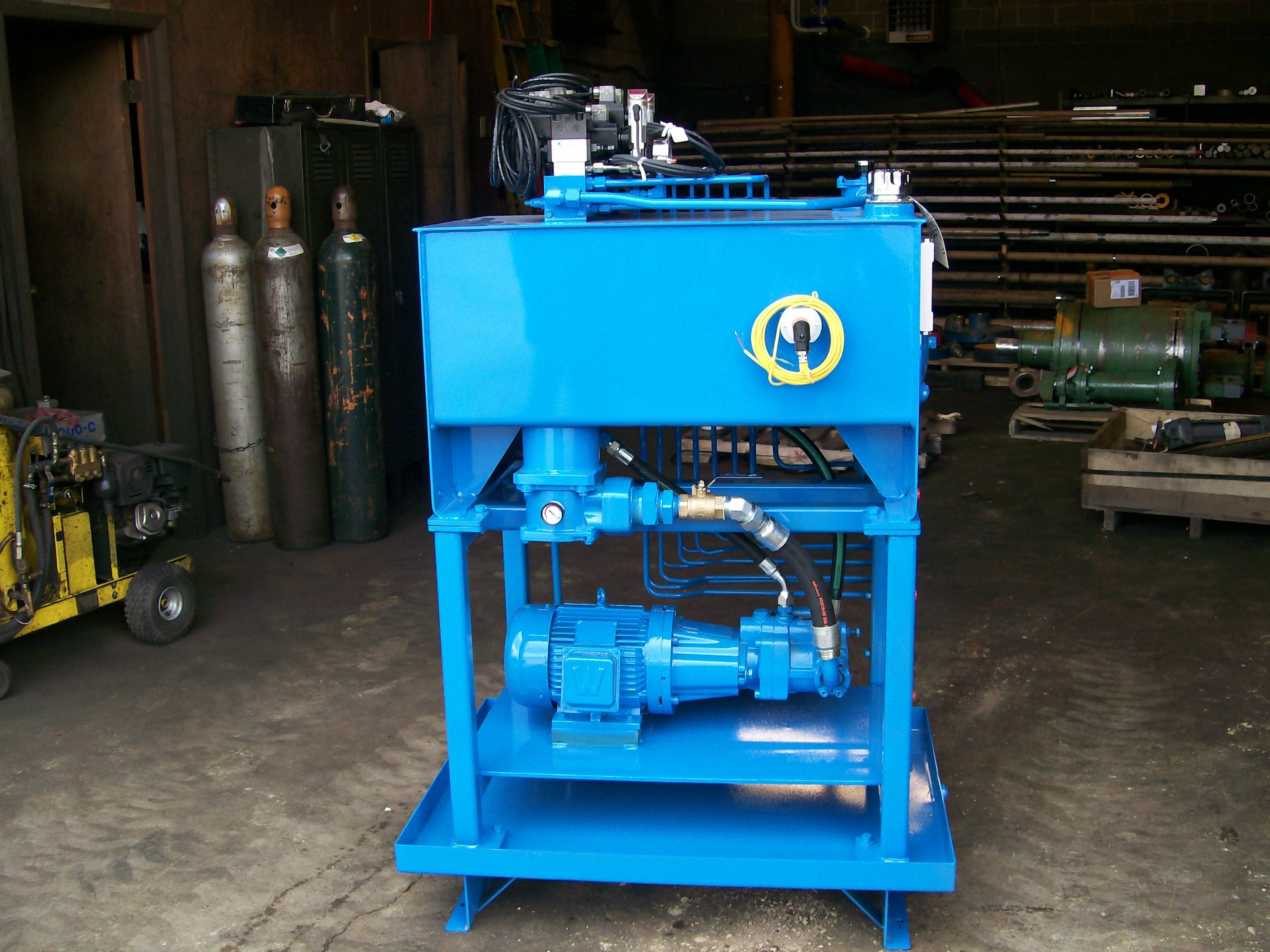 Large-bore hydraulic cylinder from a walking beam furnace, repaired by Laurel Fluid Power